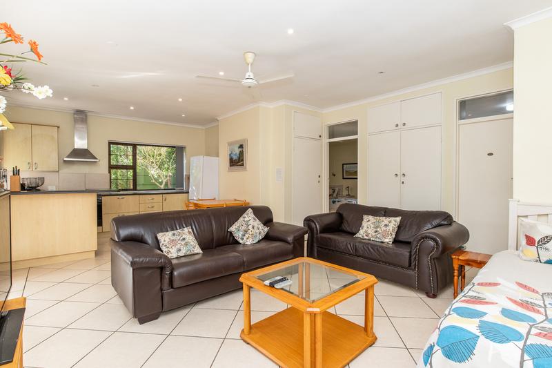 4 Bedroom Property for Sale in Bergvliet Western Cape